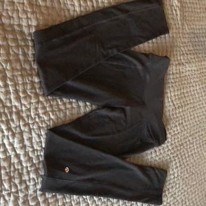 Lululemon size 4/6 full length legging
